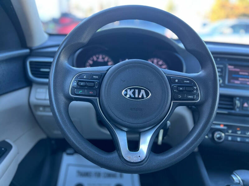 2016 Kia Optima LX