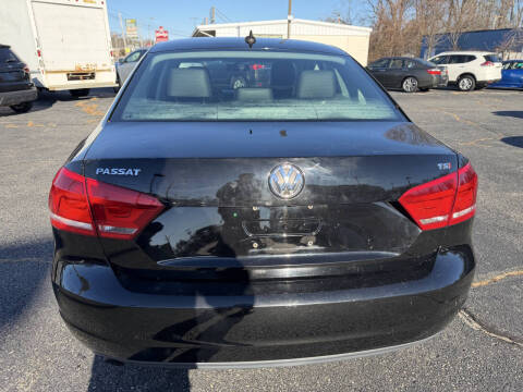 2015 Volkswagen Passat 1.8T Limited Edition