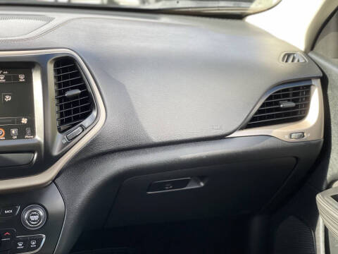 2017 Jeep Cherokee Latitude