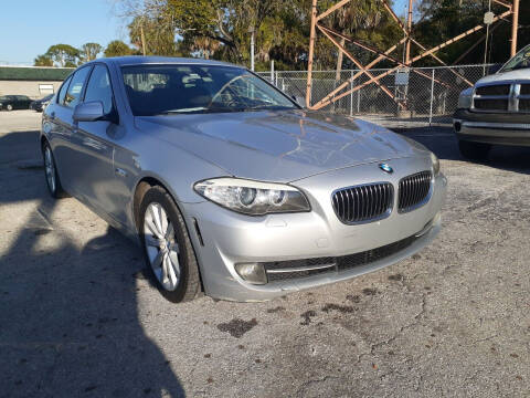 2011 BMW 5 Series for sale at MEN AUTO SALES in Port Richey FL