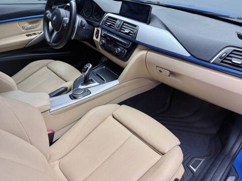 2017 BMW 3 Series 330i xDrive