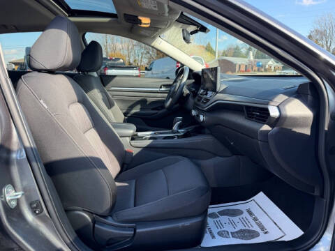 2023 Nissan Altima 2.5 SV