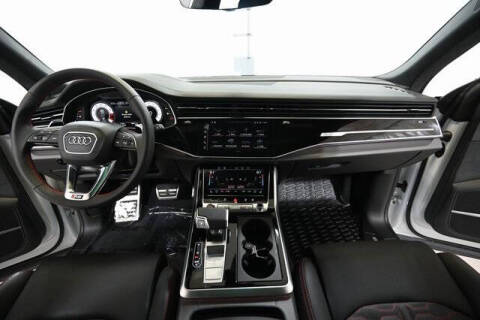 2025 Audi RS Q8 performance 4.0T quattro