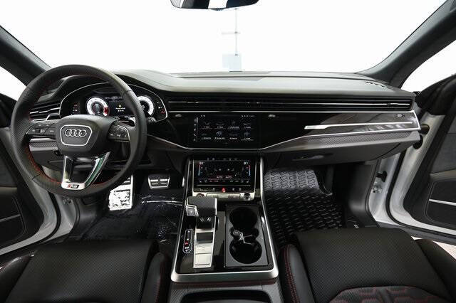 2025 Audi RS Q8 performance 4.0T quattro