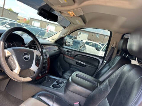 2013 Chevrolet Avalanche LT Black Diamond