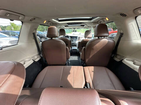 2015 Toyota Sienna