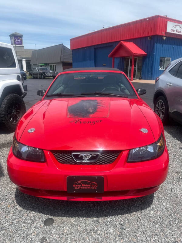 2004 Ford Mustang Deluxe