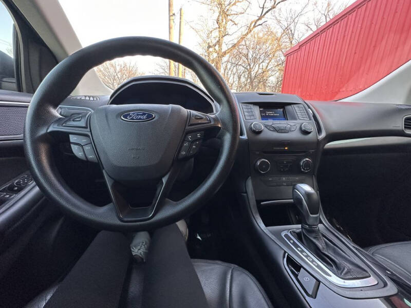 2017 Ford Edge SE
