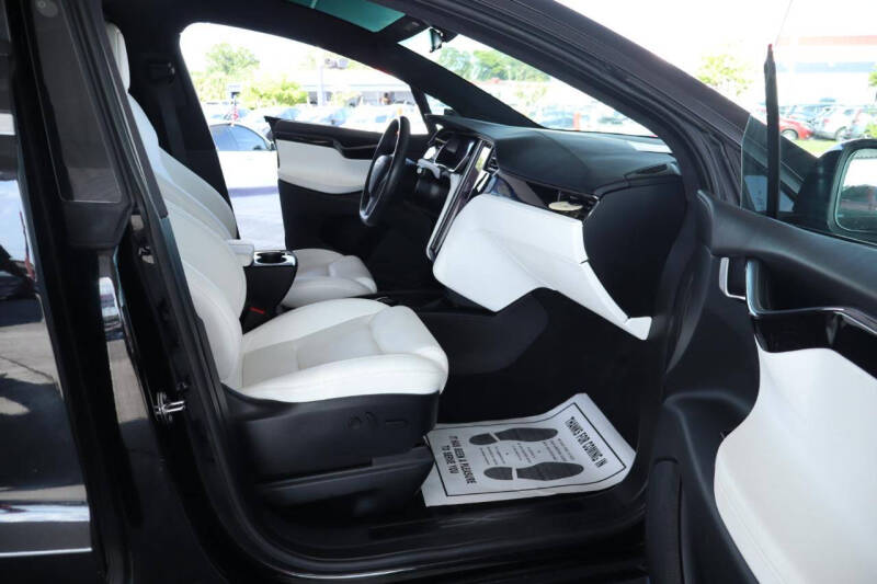 2021 Tesla Model X Long Range Plus