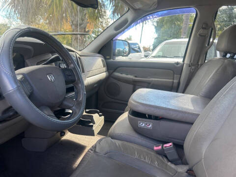 2005 Dodge Ram 1500 SLT