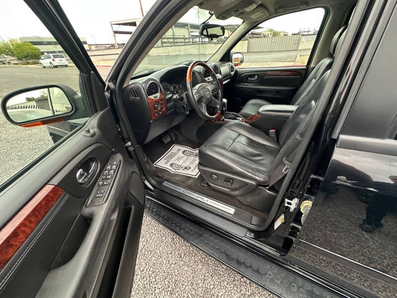 2005 GMC Envoy XL Denali