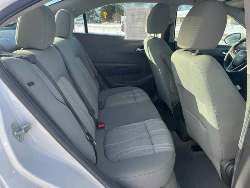 2015 Chevrolet Sonic LT Auto