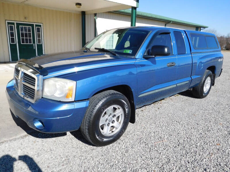 2005 Dodge Dakota for sale at WESTERN RESERVE AUTO SALES in Beloit OH