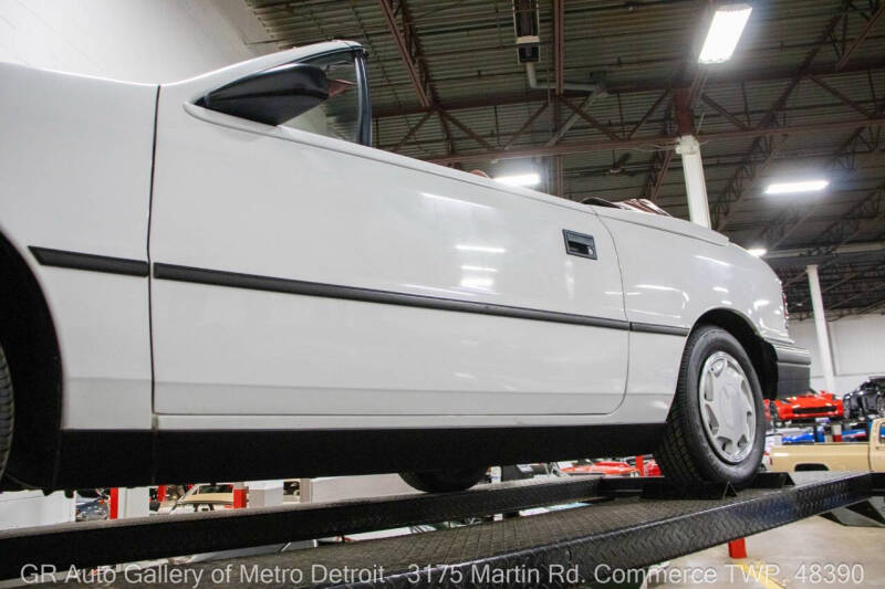 1991 Dodge Shadow Highline