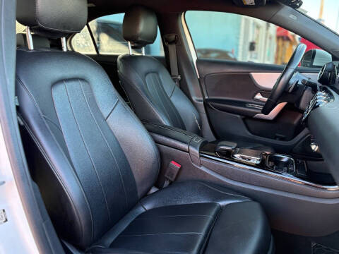 2019 Mercedes-Benz A-Class A 220