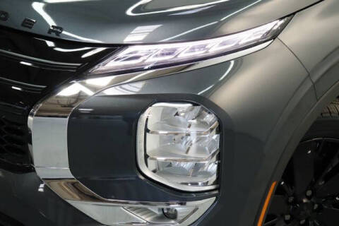 2026 Mitsubishi Outlander LE