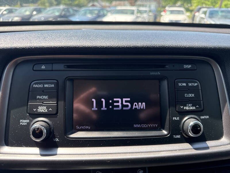 2017 Kia Optima LX