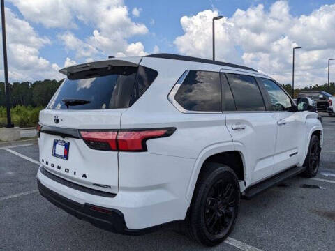 2025 Toyota Sequoia SR5