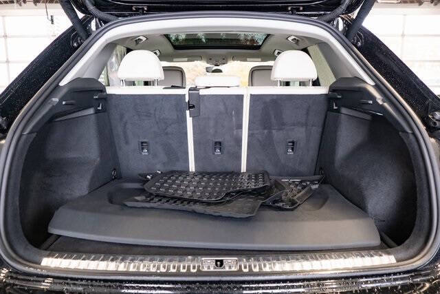 2019 Audi Q3 quattro S line Prem Plus 45 TFSI