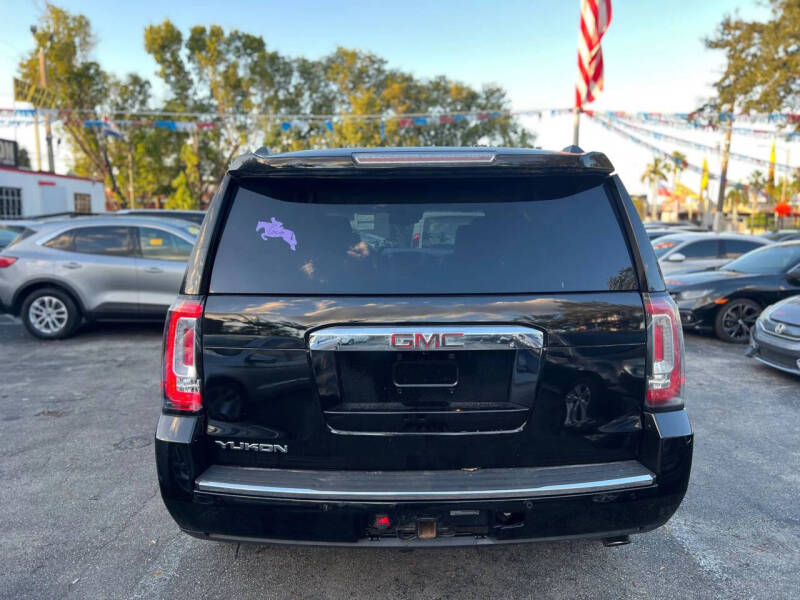 2016 GMC Yukon Denali