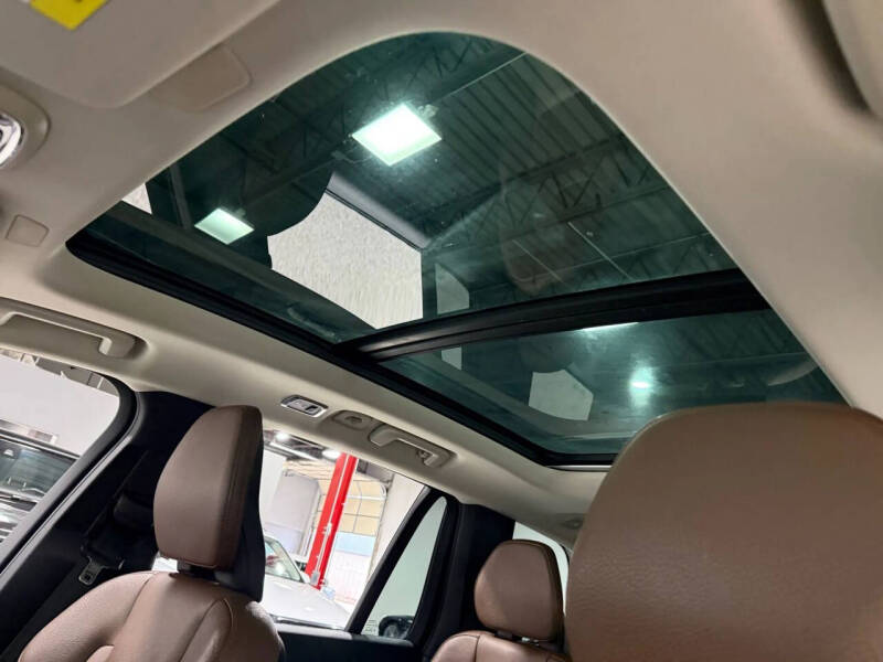 2019 Volvo XC90 T6 Momentum