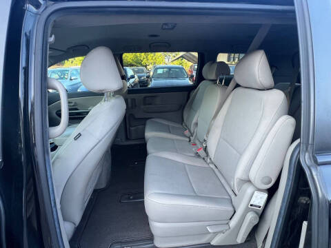 2019 Kia Sedona LX