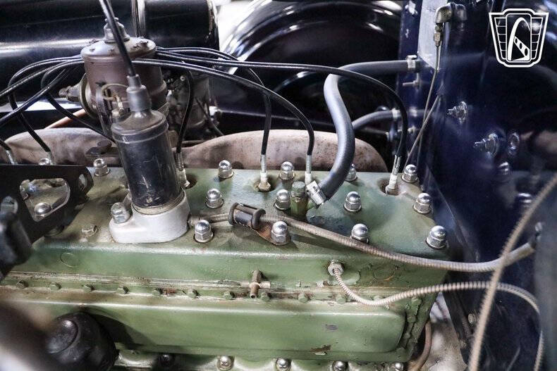 1938 Packard Super Eight