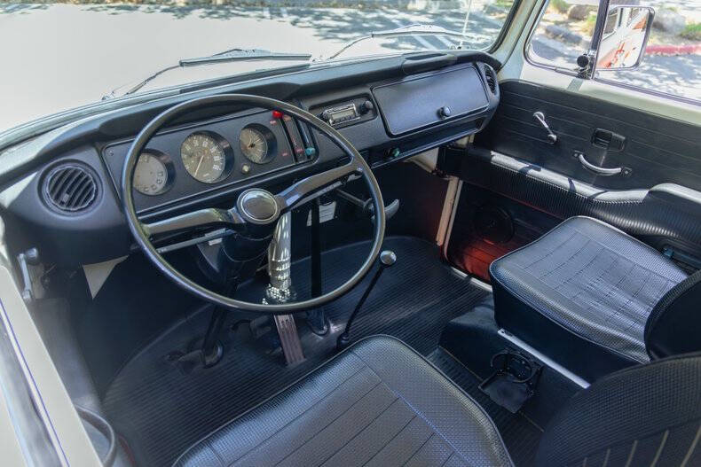 1975 Volkswagen Type 2
