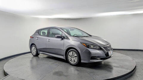 2022 Nissan LEAF S