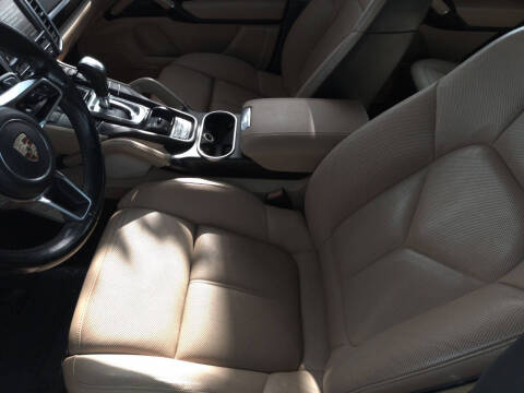 2016 Porsche Cayenne