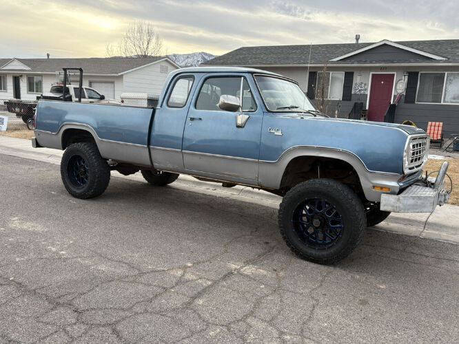 1974 Dodge W200