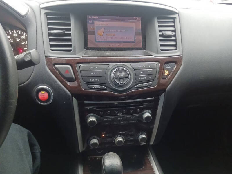 2016 Nissan Pathfinder S