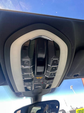 2016 Porsche Cayenne
