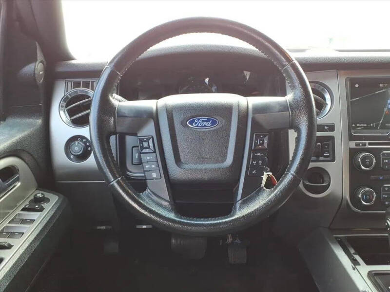 2017 Ford Expedition XLT