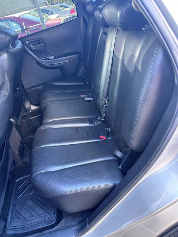 2005 Nissan Murano S