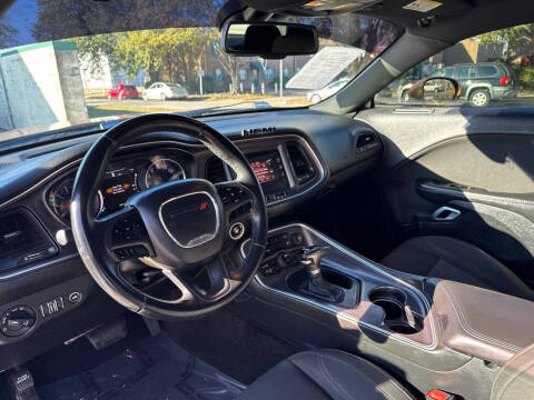 2017 Dodge Challenger R/T