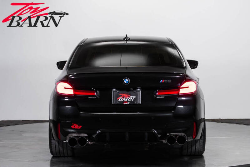 2022 BMW M5