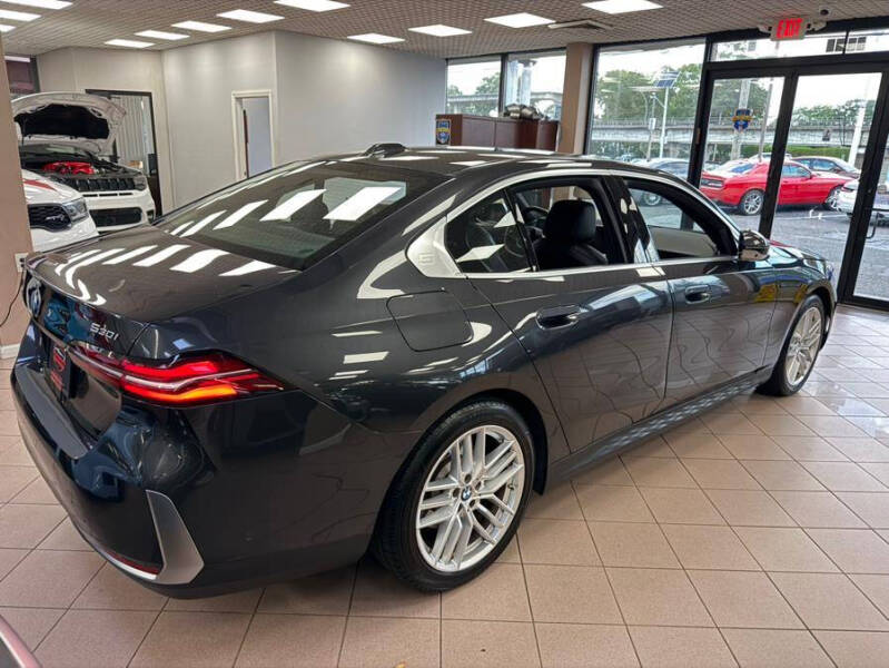 2024 BMW 5 Series 530i xDrive