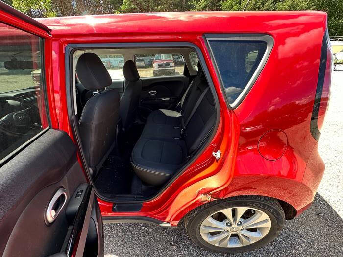 2016 Kia Soul +