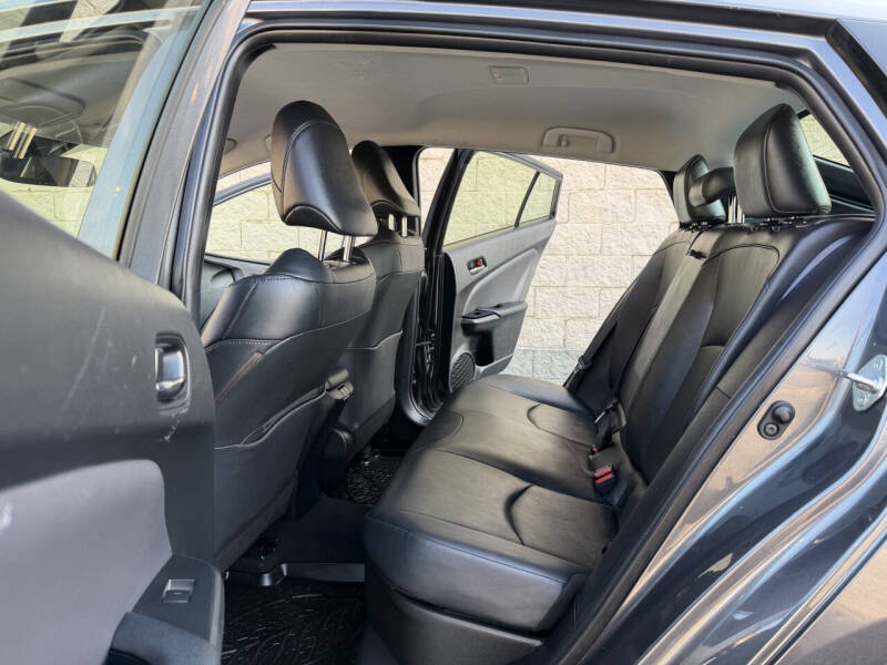 2021 Toyota Prius XLE