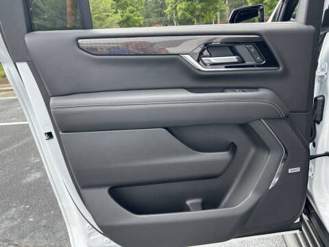 2025 GMC Yukon XL Elevation