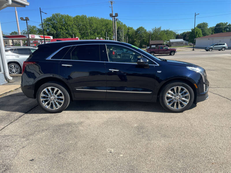 Used 2021 Cadillac XT5 Premium Luxury with VIN 1GYKNFRS8MZ229930 for sale in Maquoketa, IA