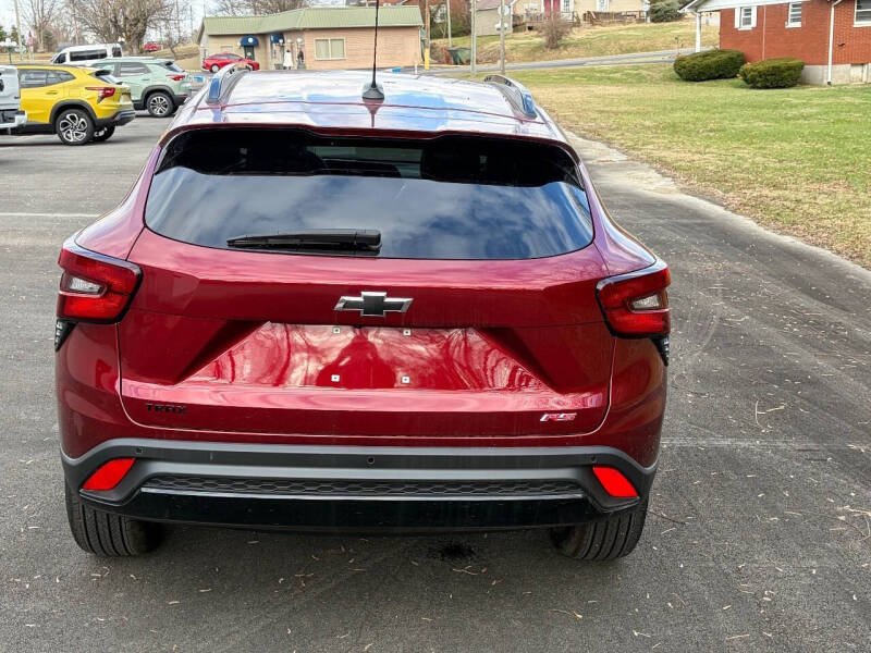 2025 Chevrolet Trax RS