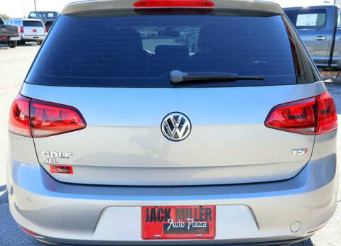 2017 Volkswagen Golf