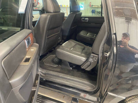 2011 Lincoln Navigator L