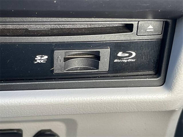 2020 Toyota Sienna XLE Premium 8-Passenger