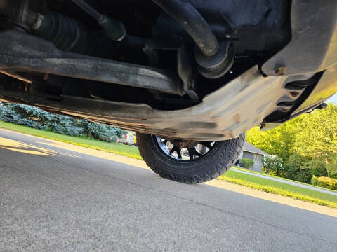 2003 HUMMER H2 Lux Series