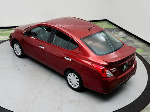 2018 Nissan Versa