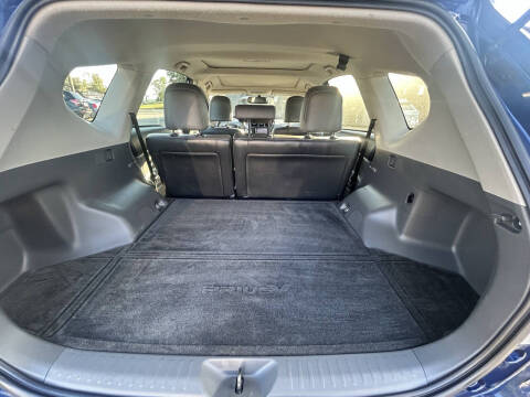 2013 Toyota Prius v Five