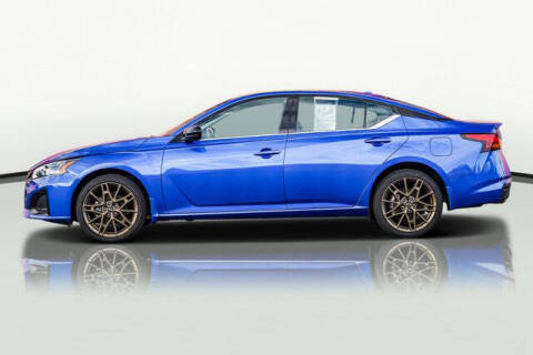 2025 Nissan Altima 2.5 SR